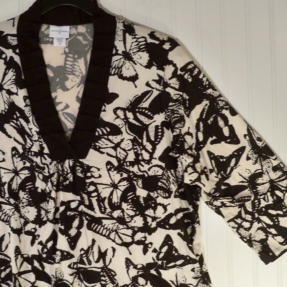 Jaclyn Smith, Black  White Butterfly V-neck Top, 2X